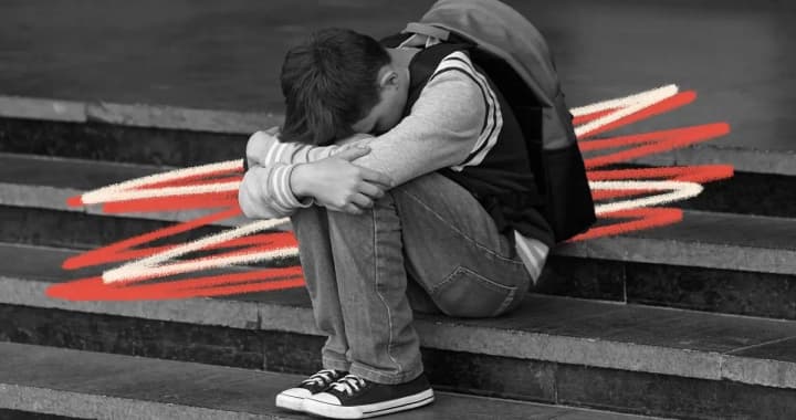 Scandal at a school in Rivne region: teacher committed violence against students