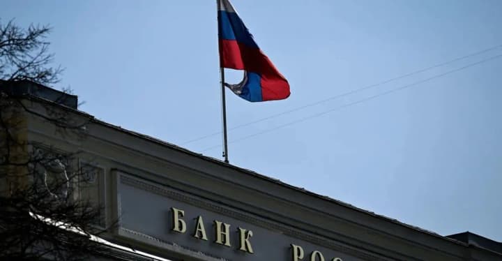 россия готова отдать свои замороженные активы на восстановление Украины, но при определенных условиях - Reuters