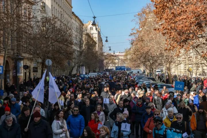 Thousands of Hungarian judges protest in Budapest: what angered them