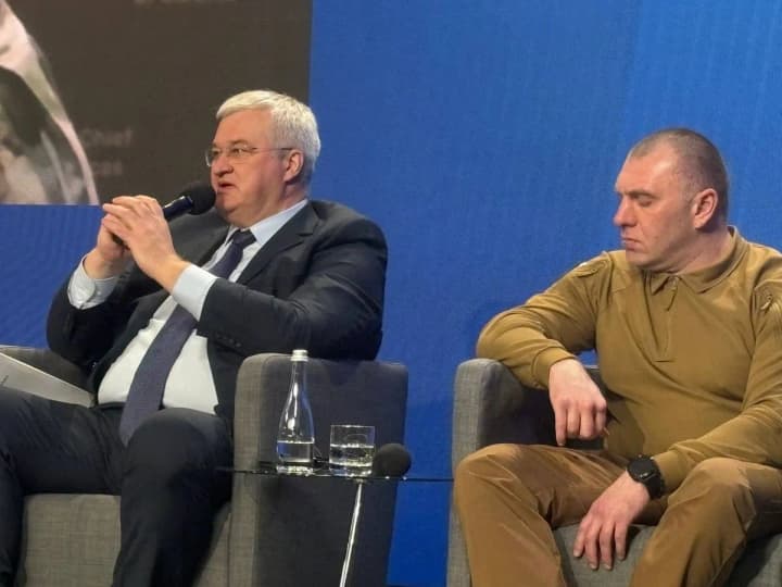 Китай зацікавлений у справедливому завершенні війни - Сибіга