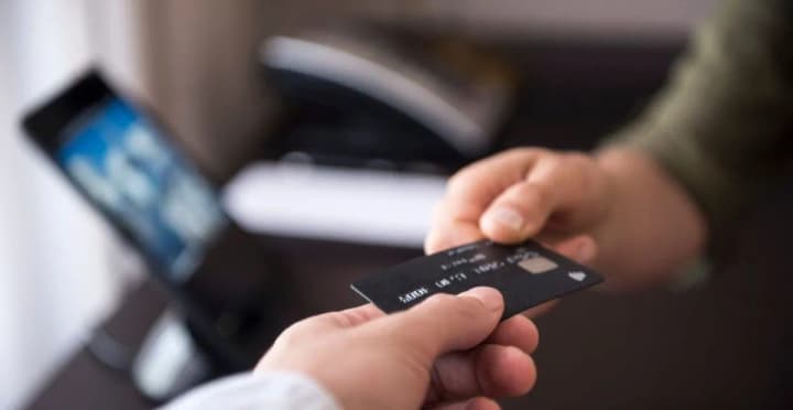 Кредитные переводы доминируют: как украинцы проводили платежи в 2024 году