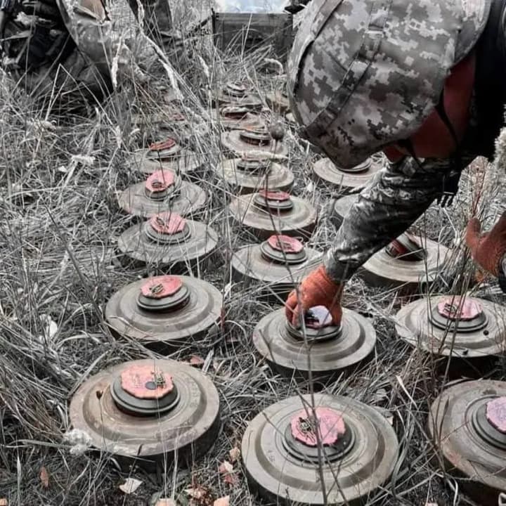 58 боевых столкновений на фронте: где горячее всего и что происходит на курщине