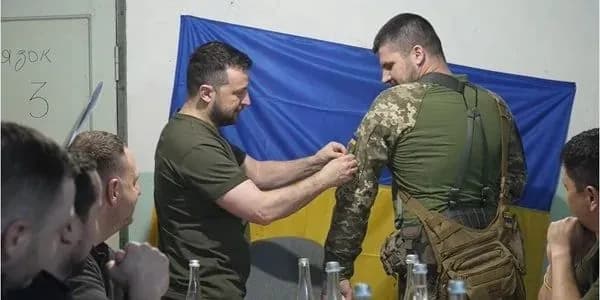 Зеленский уволил командующего Объединенными силами ВСУ Андрея Гнатова