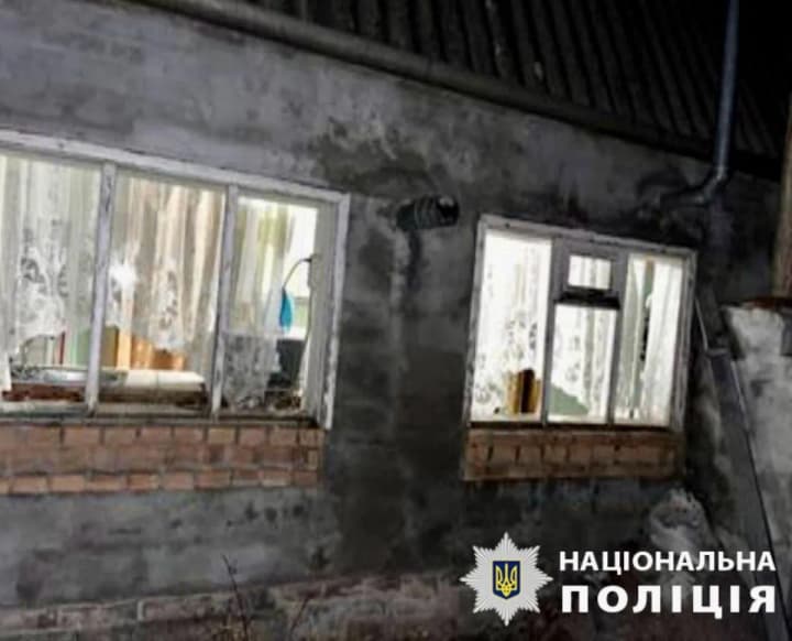 Пожар на промышленном предприятии и поврежденные дома: показали последствия атаки рф в Киевской области