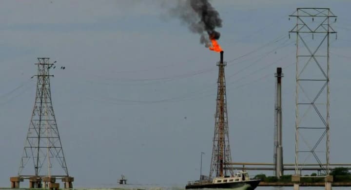 Трамп отменил принятое при Байдене разрешение на экспорт нефти из Венесуэлы