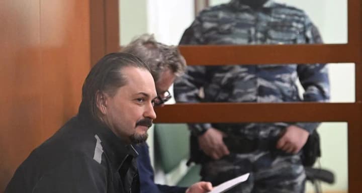 Двух украинских пилотов осудили в россии к длительным срокам заключения в рамках дел о "терактах"