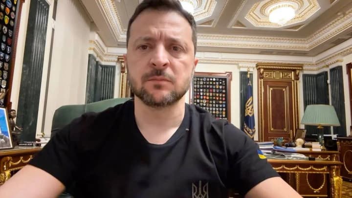 "Дипломатія буде сильною тільки на сильних фронтових позиціях" - Зеленський перед переговорами у Саудівській Аравії