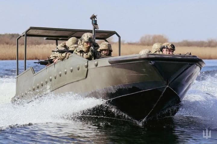 126 бойових зіткнень за добу: В Генштабі ЗСУ назвали чотири напрямки фронту, де точаться найзапекліші бої