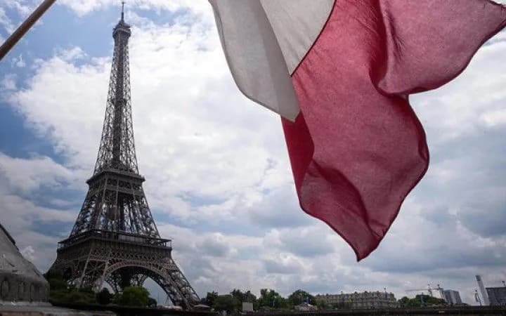 The USA did not invite military representatives to the summit in Paris