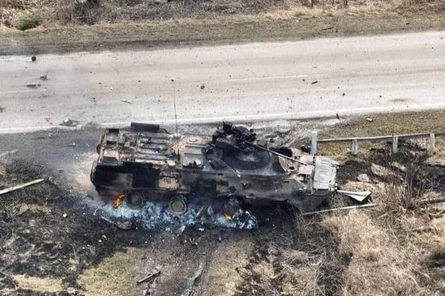 ВСУ уничтожили 1300 оккупантов и почти полтысячи единиц техники за сутки: новые потери рф