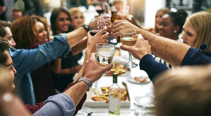 Drinking alcohol in moderate doses is surprisingly good for cholesterol levels - study