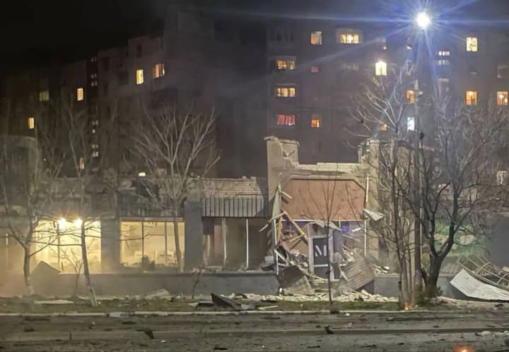 Ракетный удар рф по Кривому Рогу: целью стал жилой квартал