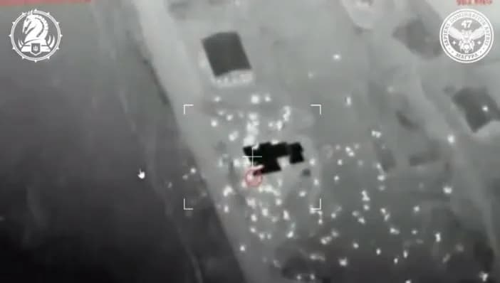 Разведрота "Магуры" "сожгла" мастерскую 155-й бригады морпехов рф: видео