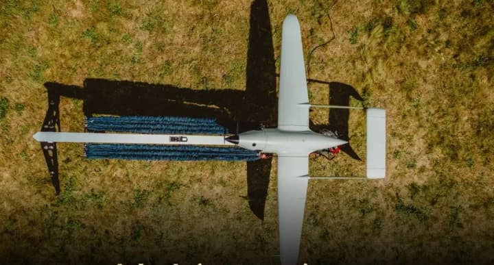 Обійде ворожі РЕБ та виконає надскладні завдання: про унікальний безпілотник Raybird розповіли у Міноборони 