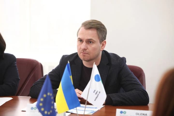 "Працюємо над тим, щоб система податкового адміністрування України була більш прозорою та ефективною" - Кравченко