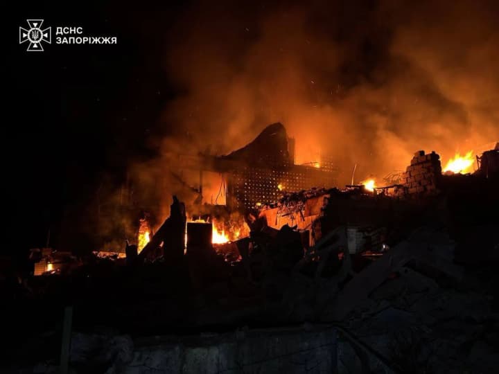 Запорізьку область атакували понад 500 разів за добу: є поранені та зруйновані будинки