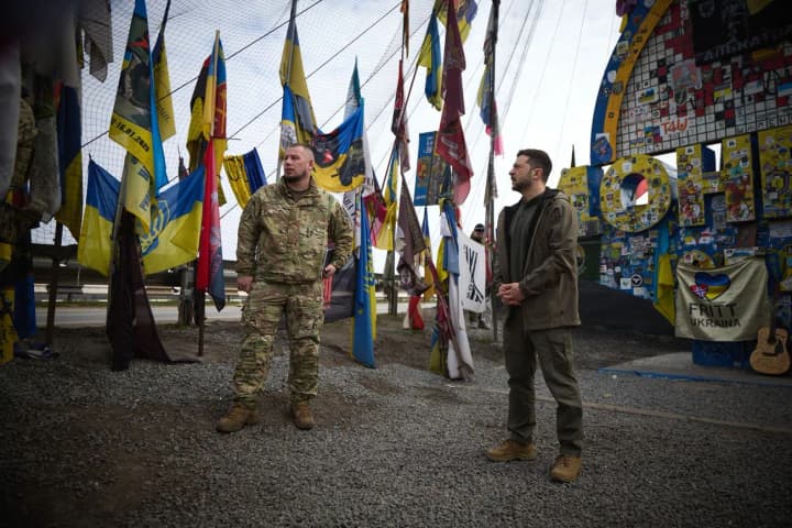 Зеленський поїхав на схід України