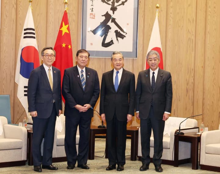 Japan, China and South Korea discussed trilateral cooperation: the topic of the Russia's war against Ukraine was raised at the meeting