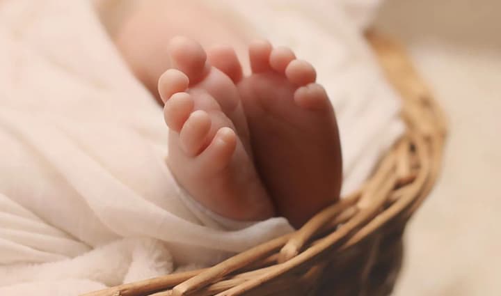 За останній тиждень в Україні зареєстровано майже 3 тис. малюків - Мін’юст