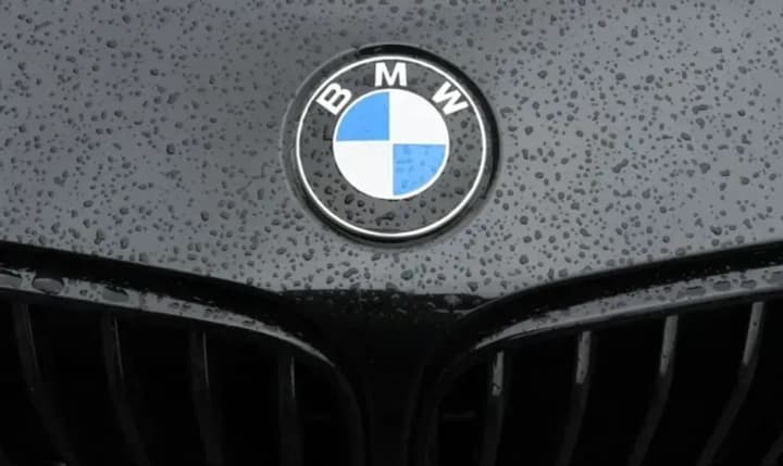 BMW интегрирует ИИ от Alibaba в автомобили для китайского рынка