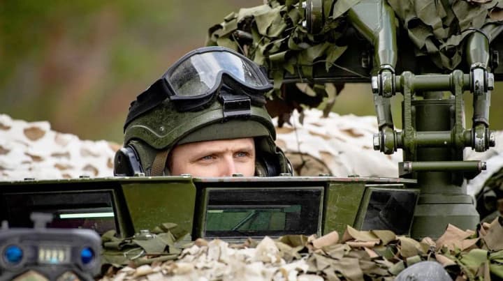 Миротворча місія Франції та Британії в Україну: все менше впевненості