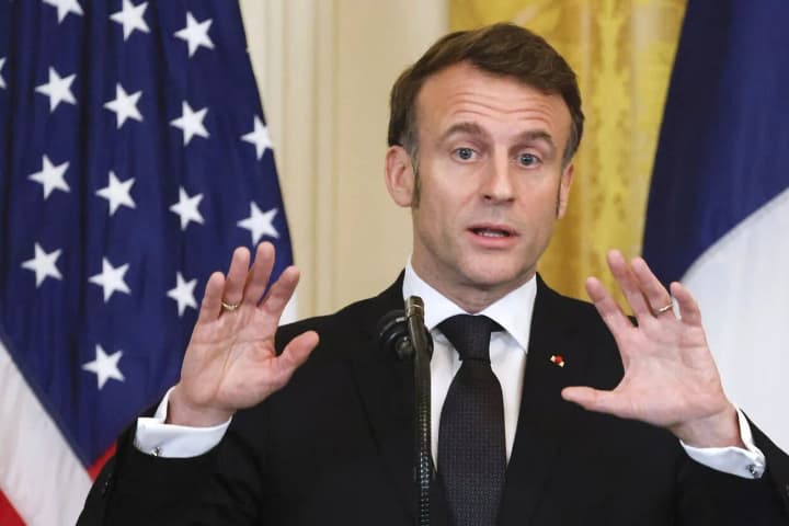 Macron explained what tasks a peacekeeping contingent can perform in Ukraine