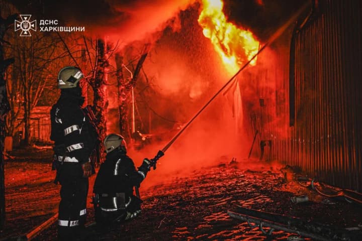 Удар по Харькову: зафиксирован пожар площадью 2500 квадратных метров