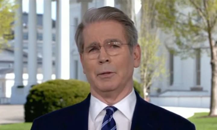 Трамп без колебаний усилит санкции против рф, если это даст ему преимущество - министр финансов США