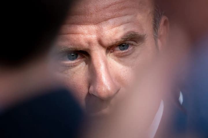 Macron plans to call Trump after the summit of the "coalition of the willing" - Bloomberg 