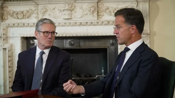 Стармер і Рютте в Парижі обговорили підтримку України