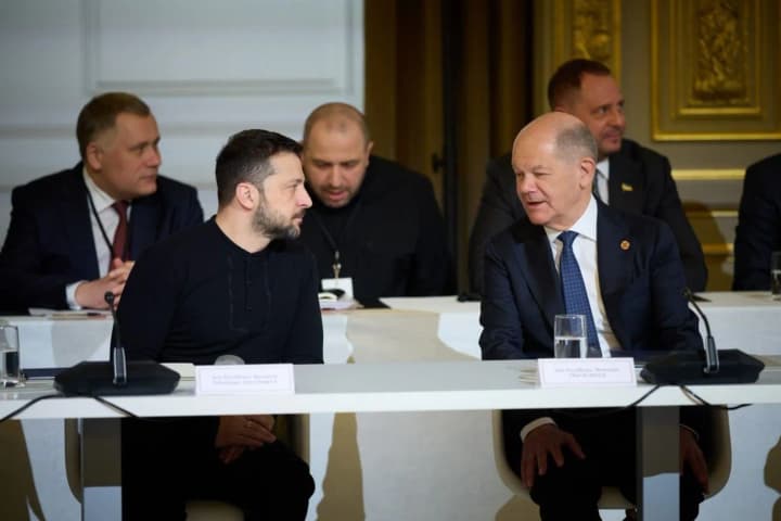 Lifting sanctions from Russia now would be a disaster for diplomacy - Zelensky