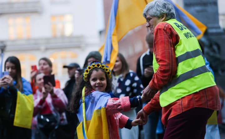 Fewer and fewer Ukrainians plan to return home after the war — The Economist