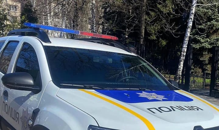 У Кременчуці посеред вулиці знайшли тіло чоловіка: поліція встановлює обставини