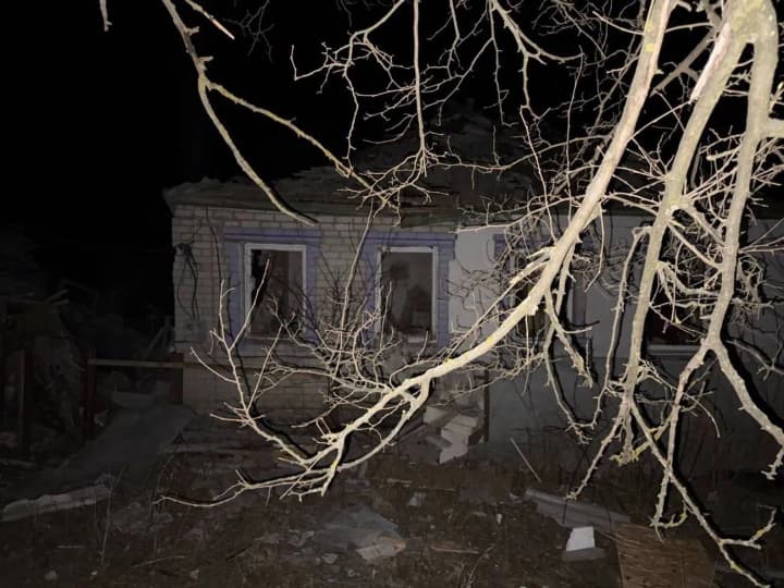  Куп'янськ під обстрілами: поранені жінка та чоловік, пошкоджено будинок