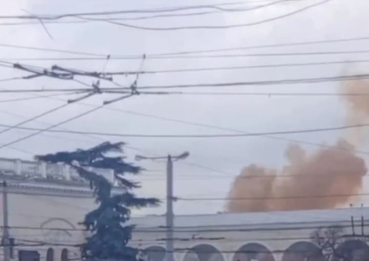 В окупованому Сімферополі на залізничному вокзалі стався вибух і задимлення