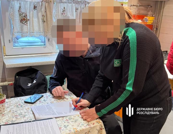 In Odesa region, a law enforcement officer for 25,000 dollars helped evaders to go abroad