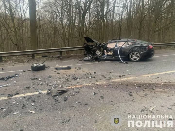 На Вінничині сталось смертельне ДТП з участю Tesla: поліція повідомила деталі 