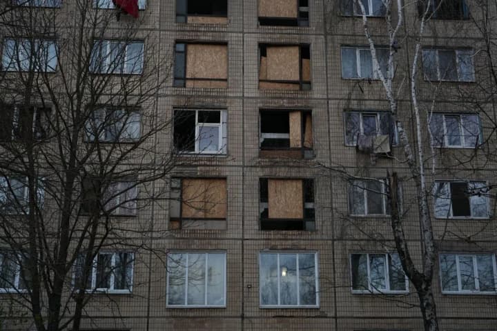 В Кривом Роге ракетный удар унес жизни 4 человек, 17 получили ранения - ОВА