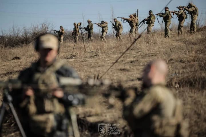 С начала суток на фронте произошло 112 столкновений - в Генштабе назвали самые горячие направления
