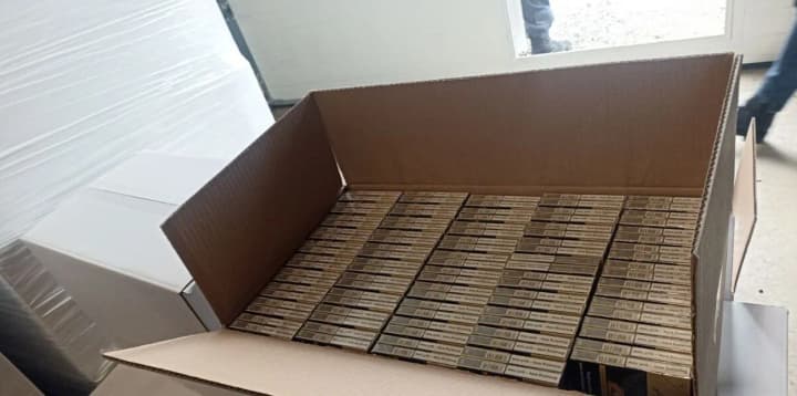 У Болгарії поліція опинилась в центрі скандалу про контрабанду цигарок на суму 6 млн євро