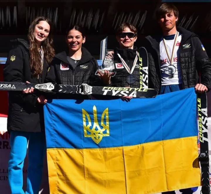Шість медалей на чотирьох: збірна України з лижної акробатики виборола перемогу в загальному заліку Кубка Європи