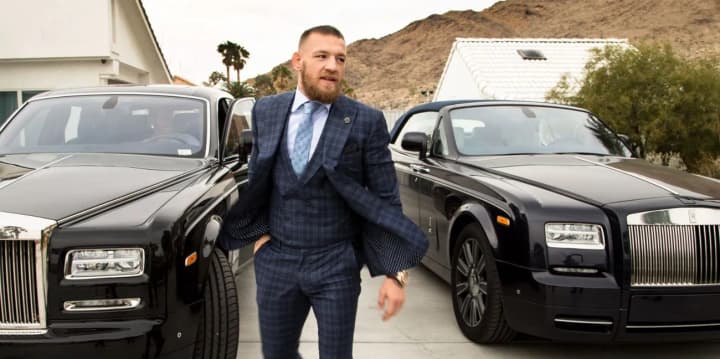 Зірка UFC Конор Макгрергор поповнив свій автопарк Rolls Royce Phantom за понад 1,3 млн доларів