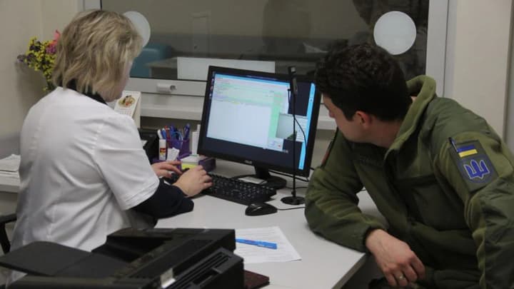 В Минобороны напомнили, что всем ограниченно пригодным нужно повторно пройти ВЛК до 5 июня