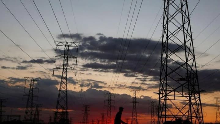 З 2022 року росіяни обстріляли понад 63 тисячах об'єктів енергетики - Шмигаль