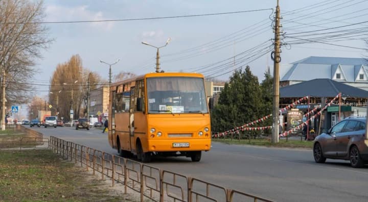 У маршрутках Києва можна буде платити карткою: петицію підтримали 
