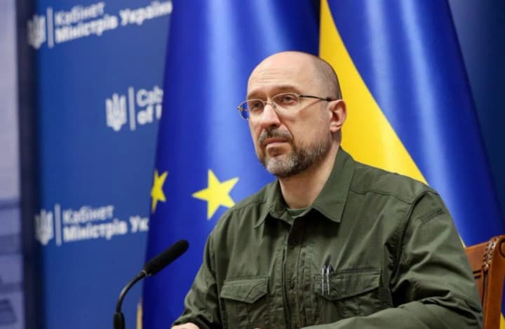 З травня курсантам підвищать стипендії до 8 тисяч грн - Шмигаль 