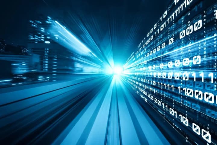 В Китае запустили интернет 10G: скорость до 10 тысяч Мбит/с