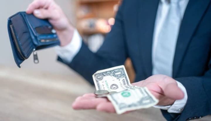 Exchange rate on April 22: hryvnia continues to devalue