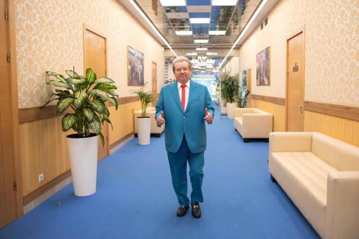 Михаил Поплавский отметил 32 года ректорства: какие реформы ввел