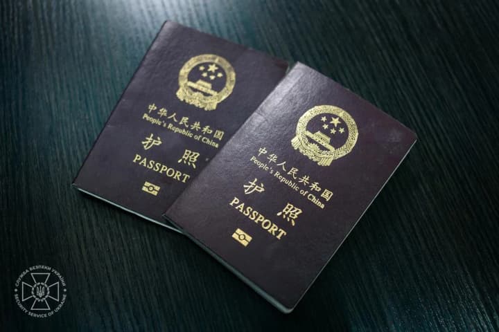 Київ передасть Пекіну дані про громадян Китаю, які працюють у росії над виробництвом дронів - Зеленський